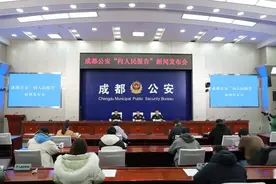 全力攻坚城市交通拥堵难题！成都公安交管部门在行动图片