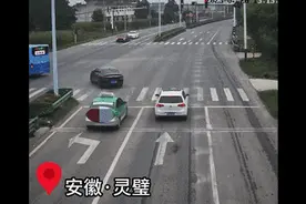 醉驾肇事，想跑！司机霸气拽回……图片