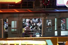 直击广州电动车新政实施首日，黄沙码头过江时间增至2小时图片