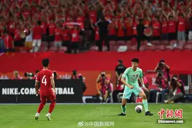 两球领先被扳平，世预赛国足痛失好局！图片