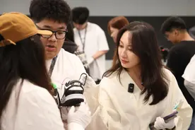 中检鉴别师来“踢馆”得物鉴别师，究竟谁更胜一筹？图片