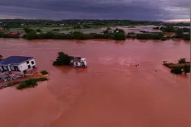 现场最新航拍！中国安能200人执行湖南涓水决堤险情处置任务图片