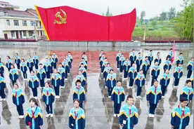 “书香汉中·重温经典”走进何挺颖烈士故居行走活动举行图片