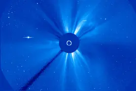 本周可能发生大地磁暴 我国北部或现红绿复合极光图片