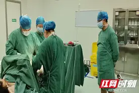 产妇子宫破裂大出血，永定区妇保院多学科协同生死营救图片