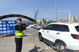致敬劳动者|5月1日，烟台高速交警孙盛东的“三个瞬间”图片