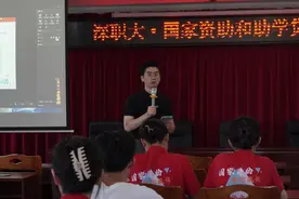 帮忙干农活、宣讲政策，惠东白盆珠来了一群大学生图片