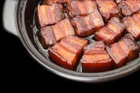 肥肉被BBC评为十大营养食物之一，多吃肥肉，真的有利健康吗图片