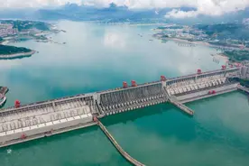 炸掉三峡，淹没中国，如果三峡大坝遭到敌对国家打击，该如何是好图片