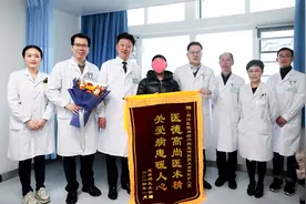 世界首次！同济医院应用CAR-T细胞成功治疗免疫介导的坏死性肌病图片