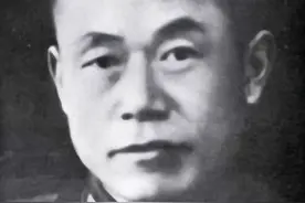 少将参谋长回忆邱清泉：喝醉了就跟女护士跳舞，被击毙前已经疯了图片