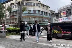 快讯／炎亚纶到了！涉外流私密片今出庭　耀乐走秘密通道进地院图片