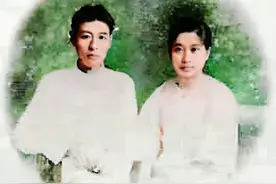 毛泽东用一个词牌名写两首名诗，一首写给杨开慧，一首写给其闺蜜图片