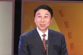 中曲协召开的年终颁奖会上，居然又没有德云社的份，令人费解！图片
