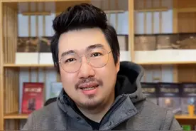 长白山把南派三叔请来了，指导搭建青铜门，网友：吉林非去不可了图片
