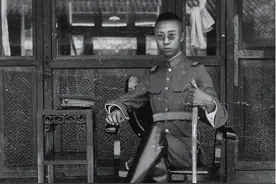 1928年，溥仪得知一消息后大哭：不报此仇我就不是爱新觉罗的子孙图片