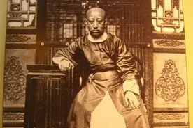 鼎盛时期的恭亲王奕䜣，为何没斗过慈禧？权力大了，反而天真了图片
