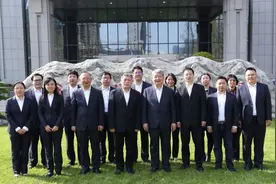 福厦高铁工程师王德志与他的队友：撑起三项世界之最的“基建狂魔”图片