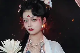 铃铛嘛，又不是找不到…#赠尔只铃铛一步一响 #国风合伙人 #方小枫视频封面
