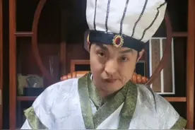 老板年底拖欠工资，怎么办？无极讼师献妙计！视频封面