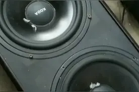 KODA科达拆机出售8寸低音喇叭一对，原装原版没动过，成色很好，视频封面