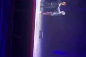 第一次与乌克兰杂技团合作表演，双手拿嚓的是我，表演的还可以吧视频封面