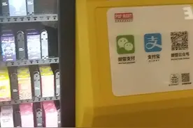 去泡泡抽盒机淘两个盲盒，都是我没有拆过的。但是这也太贵了。