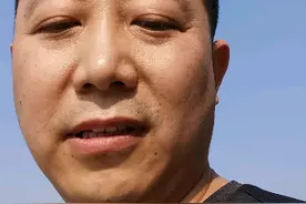 去工商局看看，如何办营业执照。视频封面