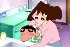 《蜡笔小新》美伢每天早上的日常，妈妈真的太辛苦了视频封面