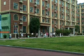 北大培文学校分校，鹤壁学费最高的学校！视频封面