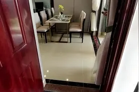 在海南，临高县城罕有的精致两居小户型，候鸟过冬可选—半岛阳光视频封面