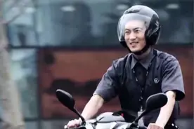 又一“快递新星”飞速崛起，分分钟送到你家，比顺丰还要快！视频封面