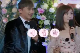俏俏和跳跳一周生日，谢娜张杰发抓周照片，干爹何炅的发文好温馨视频封面