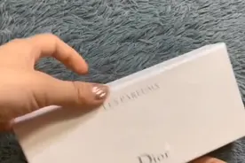 迪奥香水小样五件套，瓶子真的都好好看啊，是真的吗？视频封面
