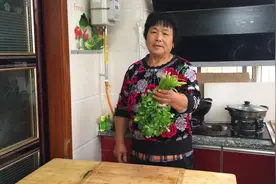 农村妈妈教你做香菜丸子，一看就会，炸的又酥又香真好吃视频封面