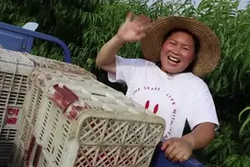 胖妹做的铁锅炖鸡来犒劳老公图片