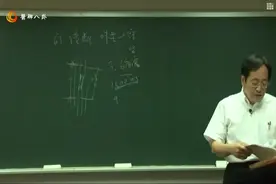 中药漏芦，味苦咸寒入胃大肠经，清热解毒消痈，下乳，舒筋通脉