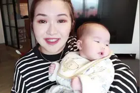 新手爸妈必看👶🏻婴儿必买用品清单(上) BB衫 - 梦幻实用BB床视频封面