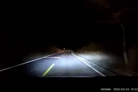 北京门头沟路遇疑似野生狼，刺激不刺激？视频封面
