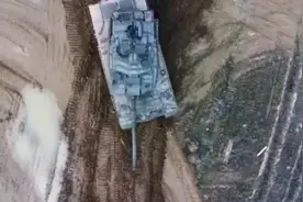 土耳其阿勒泰主战坦克采用1800马力的发动机，动力系统世界第一视频封面