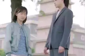 爱情是个梦而我睡过头。视频封面