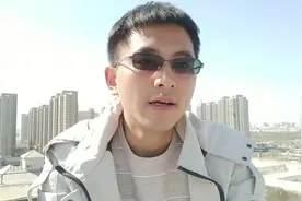 高中喜欢的女同学，多年没说过话突然联系你，知道为什么吗视频封面