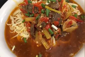 重庆小面系列之泡椒郡肝（鸭胗）面制作方法详解