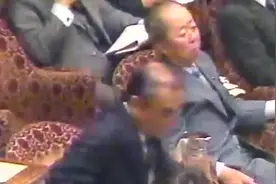 日本前首相中曾根康弘去世，终年101岁 ，曾强调应正视历史视频封面