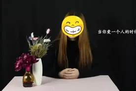 女人睡前对男人做这3件事，别怀疑，她已经不爱你了视频封面