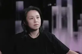 杨超越演技有天赋？龙丹妮放大招，捧公司艺人视频封面