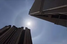 这是真正的头顶光环！西安天空出现超级大日晕视频封面