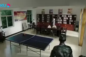 陆战之王：总裁姐姐看望入伍弟弟，一眼相中班长，弟弟：我同意！视频封面