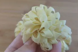 实用，干豆腐切花，摆盘做菜都好用，饭店就是这样提高附加值的视频封面