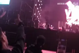 YOLO郑州杨和苏现场混剪，句句入心又感人，值得大家一听视频封面